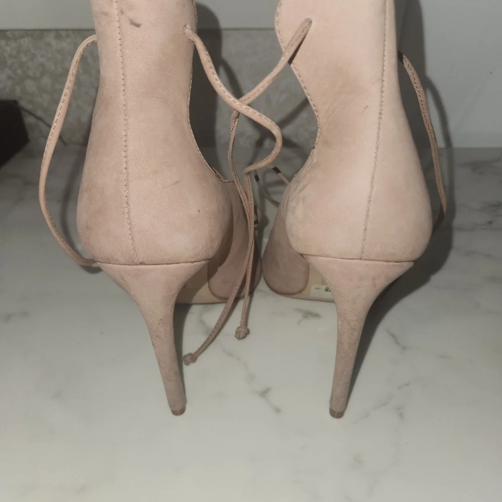 Aldo Women's Beige Lace-Up Heels - Picture 5 of 6